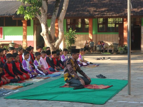 Kebersamaan dan Keceriaan Warnai Penutupan MPLS 2026 di SD Negeri 1 Pelem